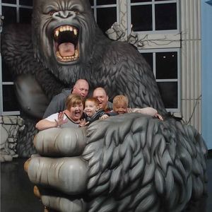 Meet your Posher, Hubert